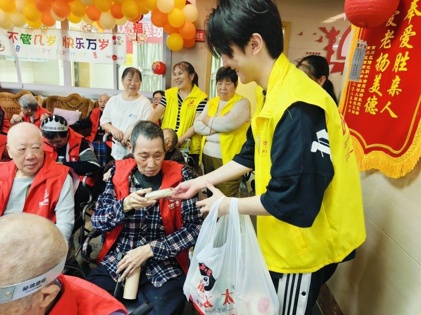 首页|尊龙集团中国官方网站